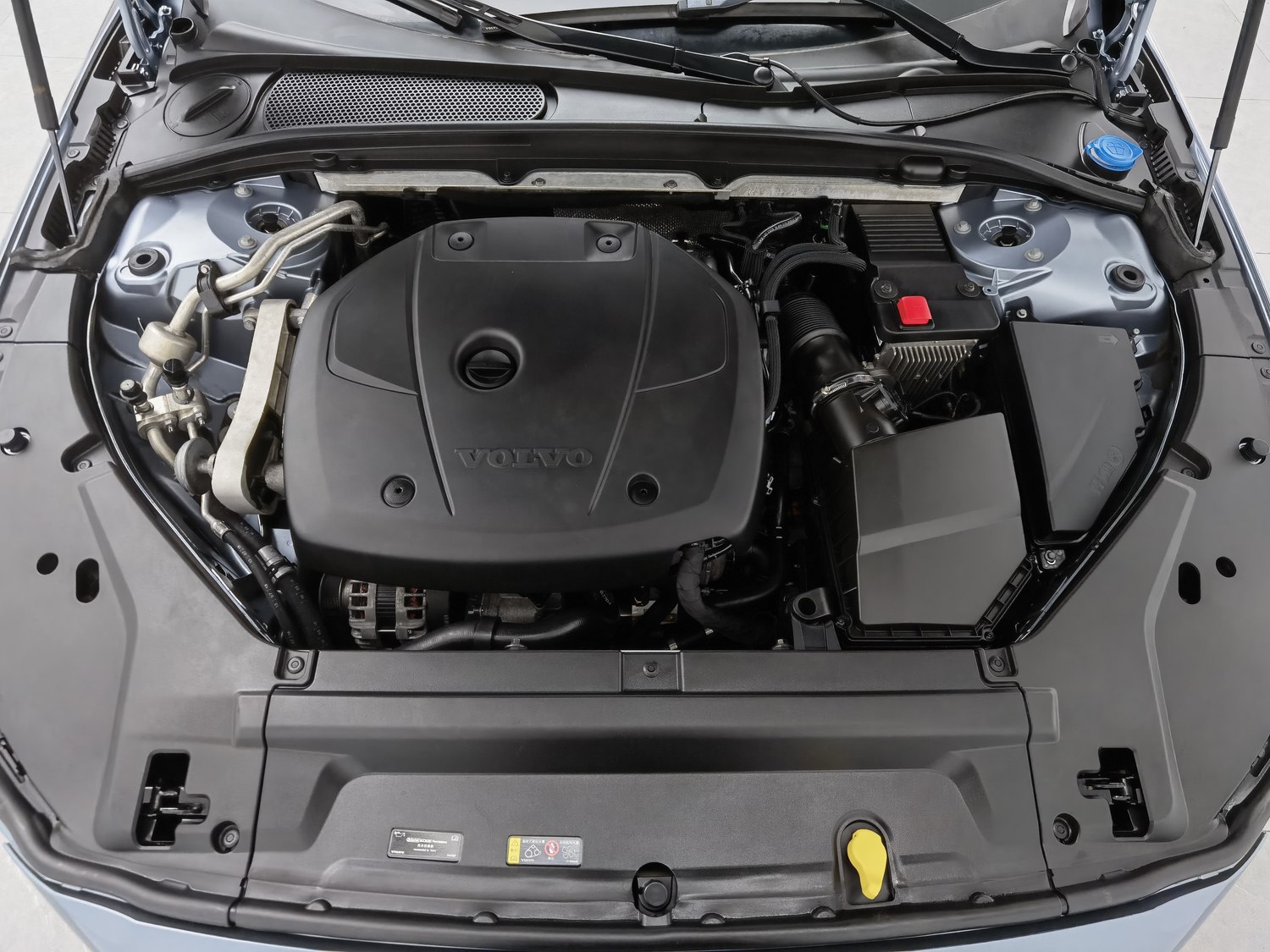 Used Volvo S90 2019 2.0 AT