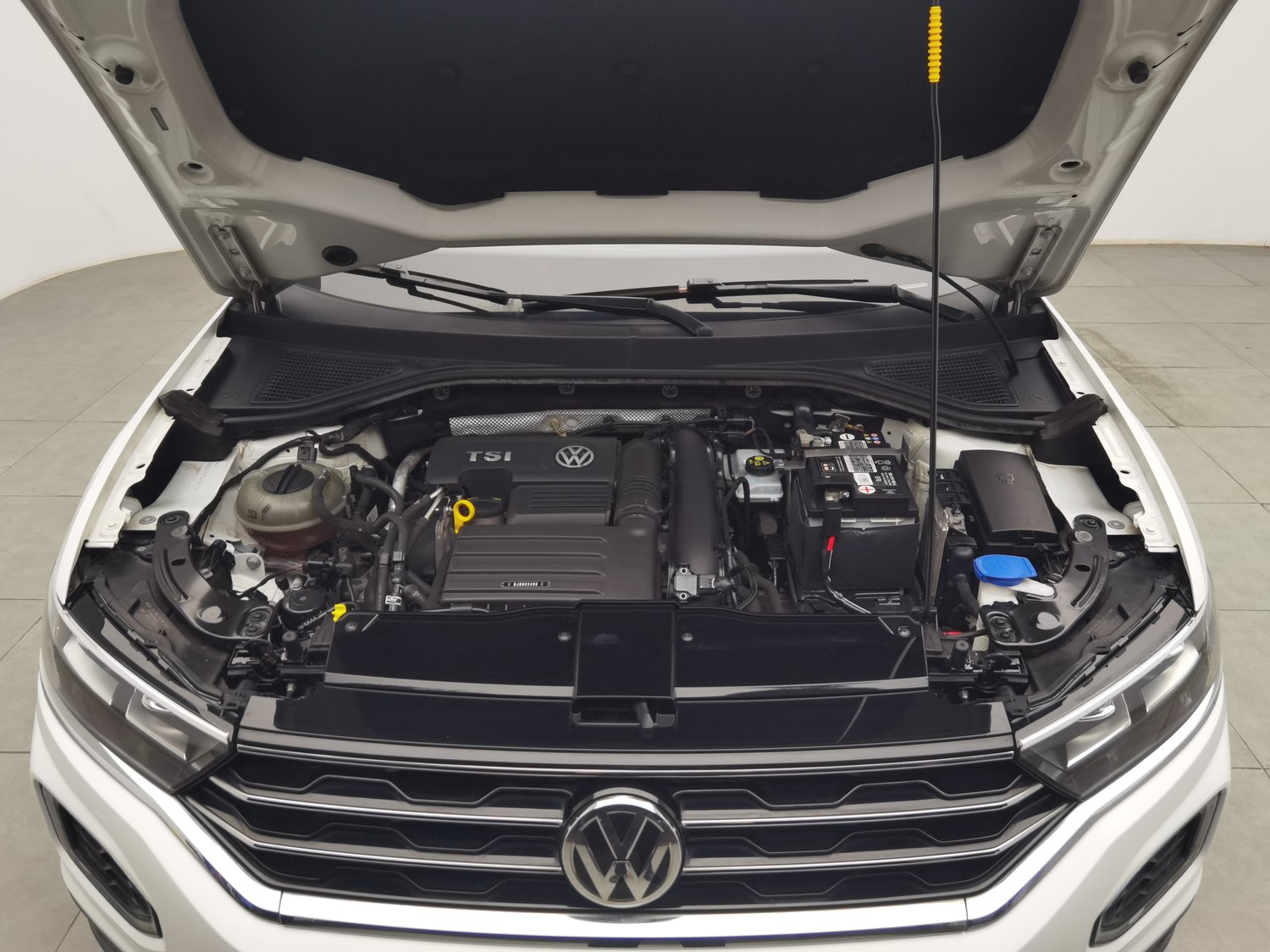 Used Volkswagen T-ROC Tange 2020 1.4 AT
