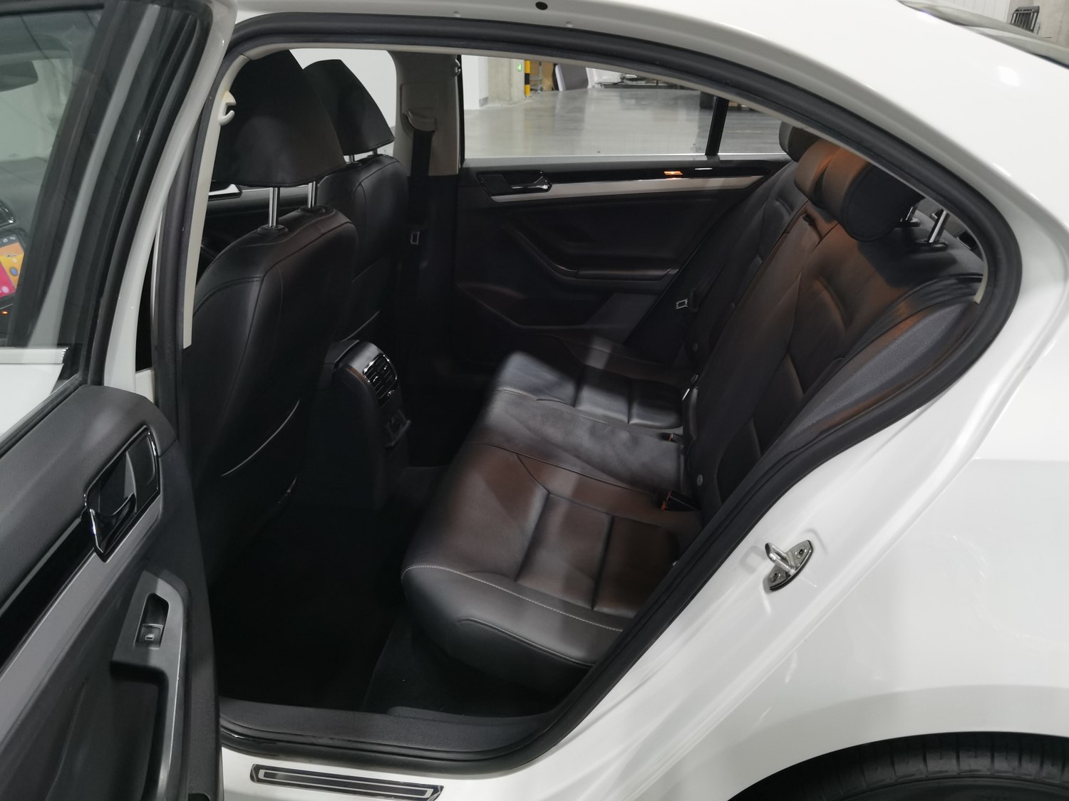 Used Volkswagen Sagitar 2018 1.6 AT