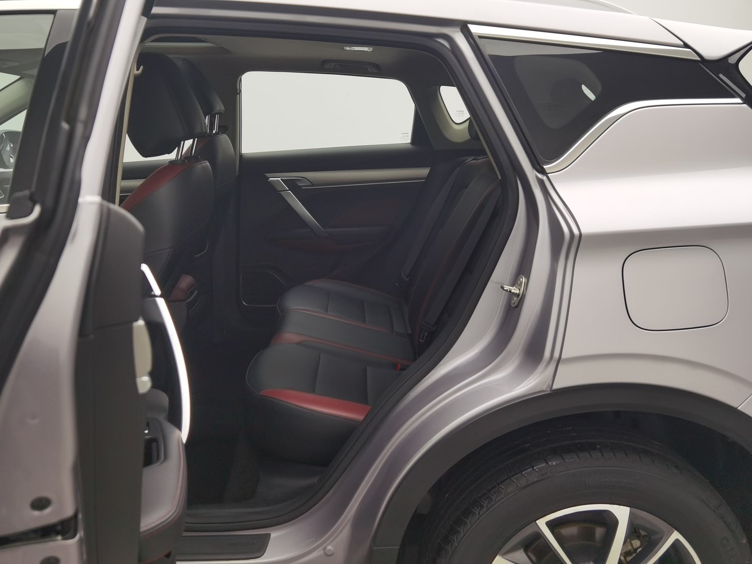 Used Geely Binyue 2020 1.4 AT
