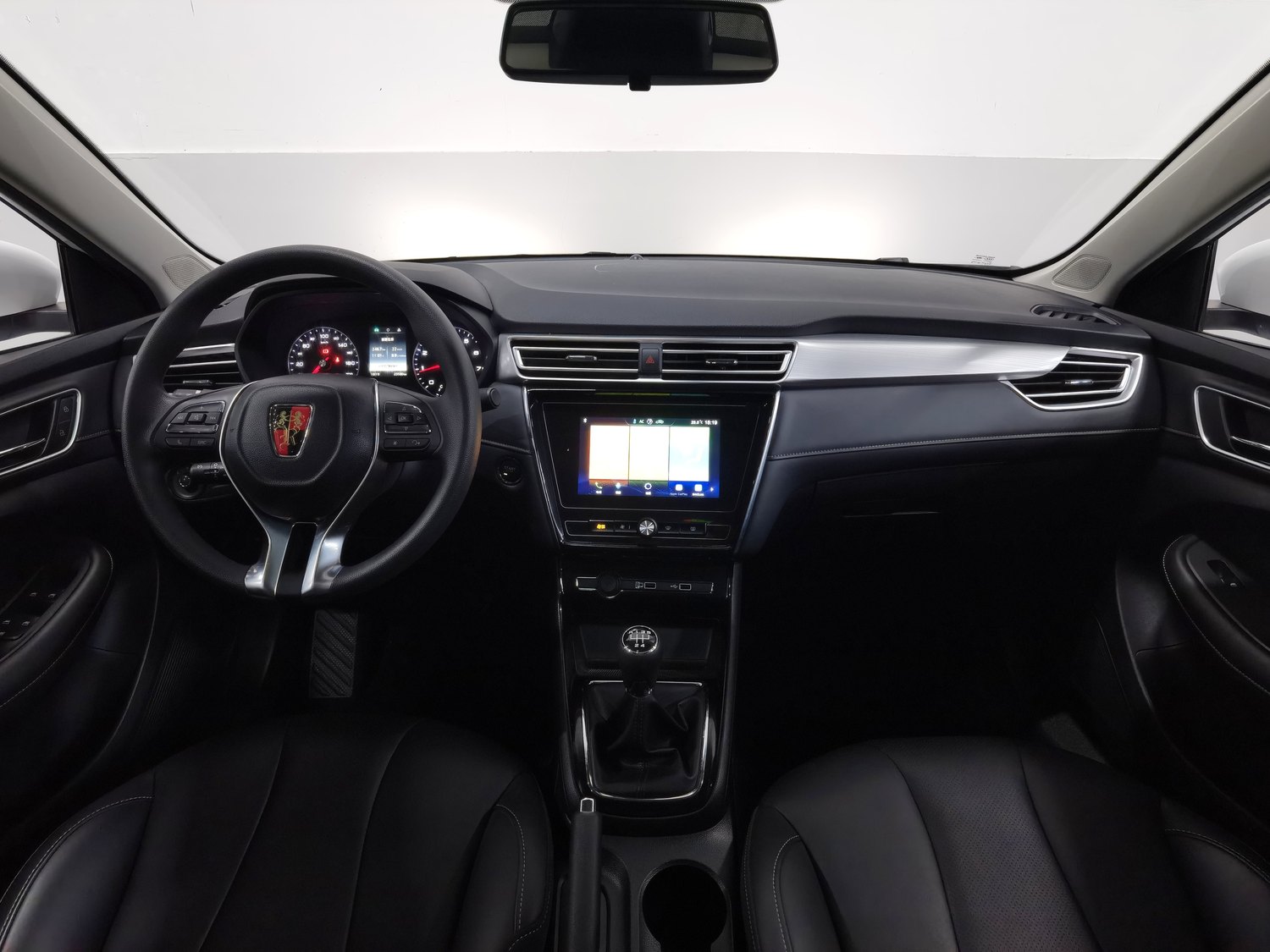Used Roewe i5 2020 1.5 MT