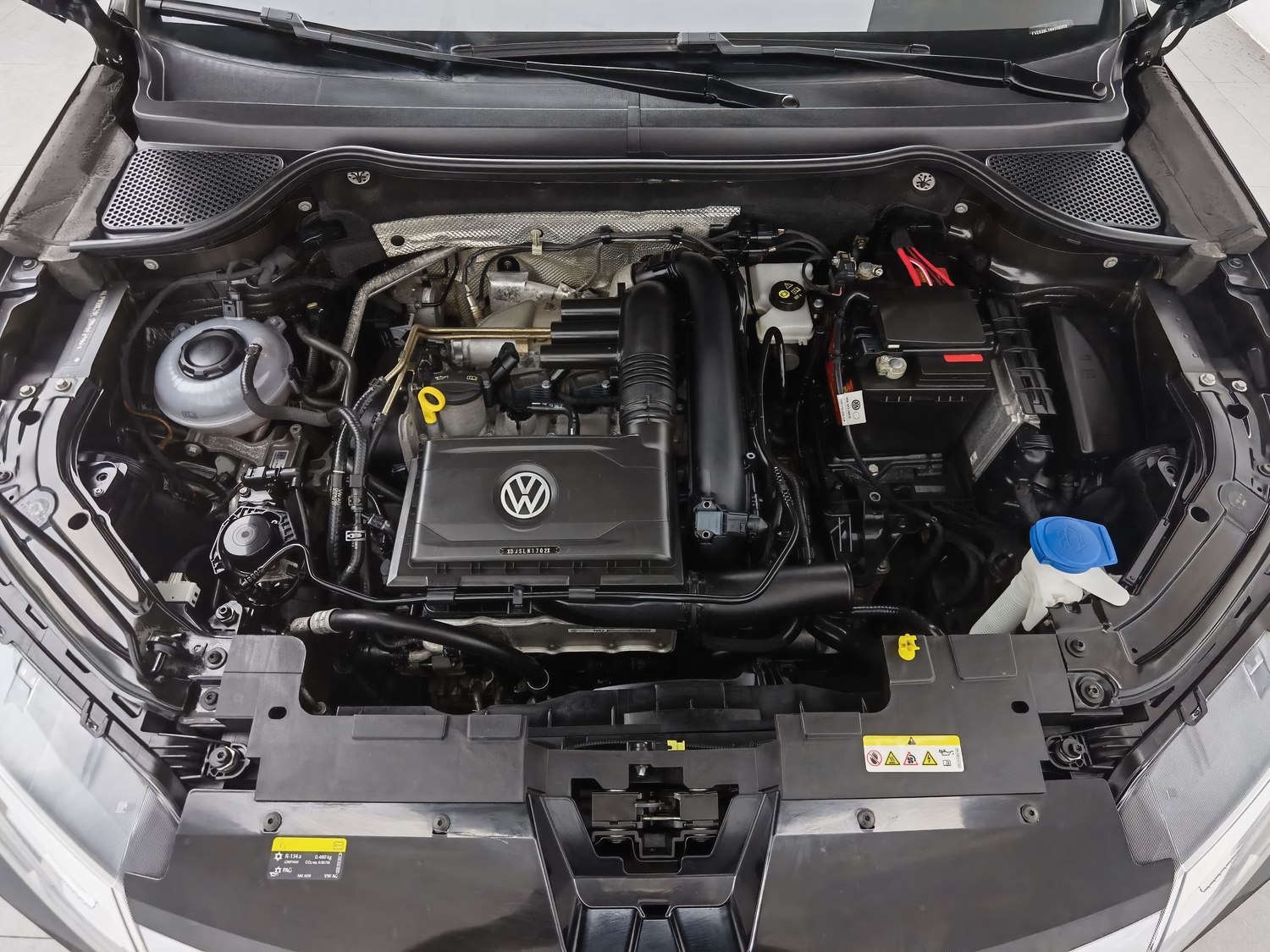 Used Jetta VS7 2022 1.4 AT