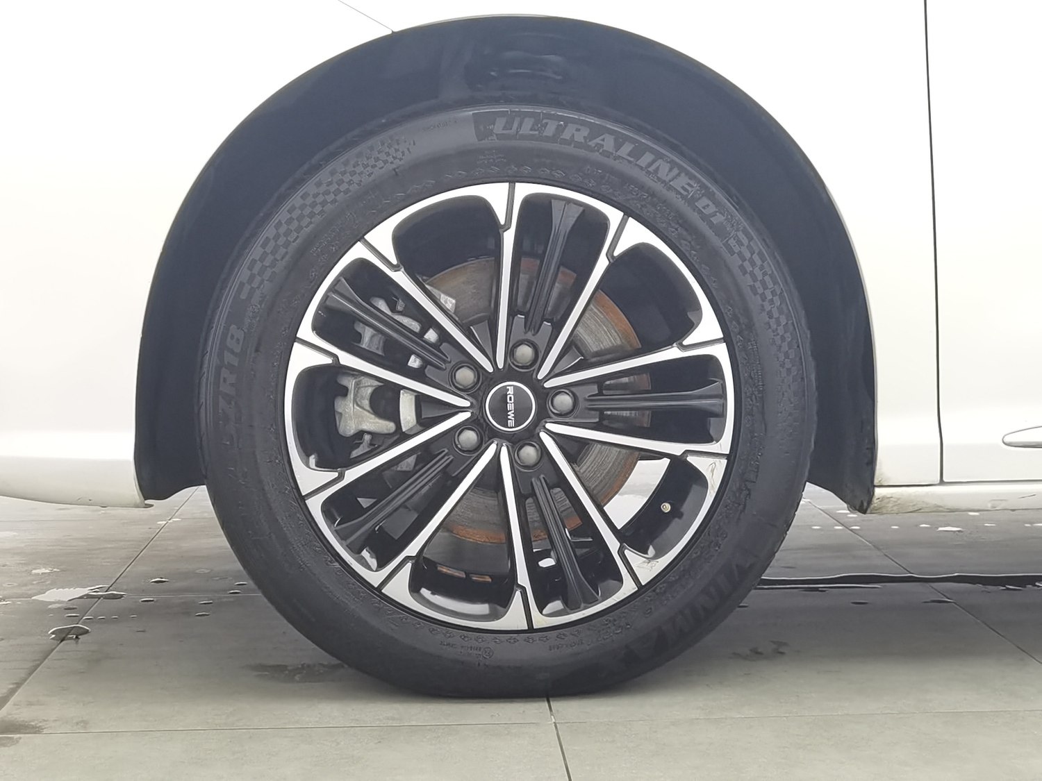 Used Roewe iMAX8 2023 2.0 AT