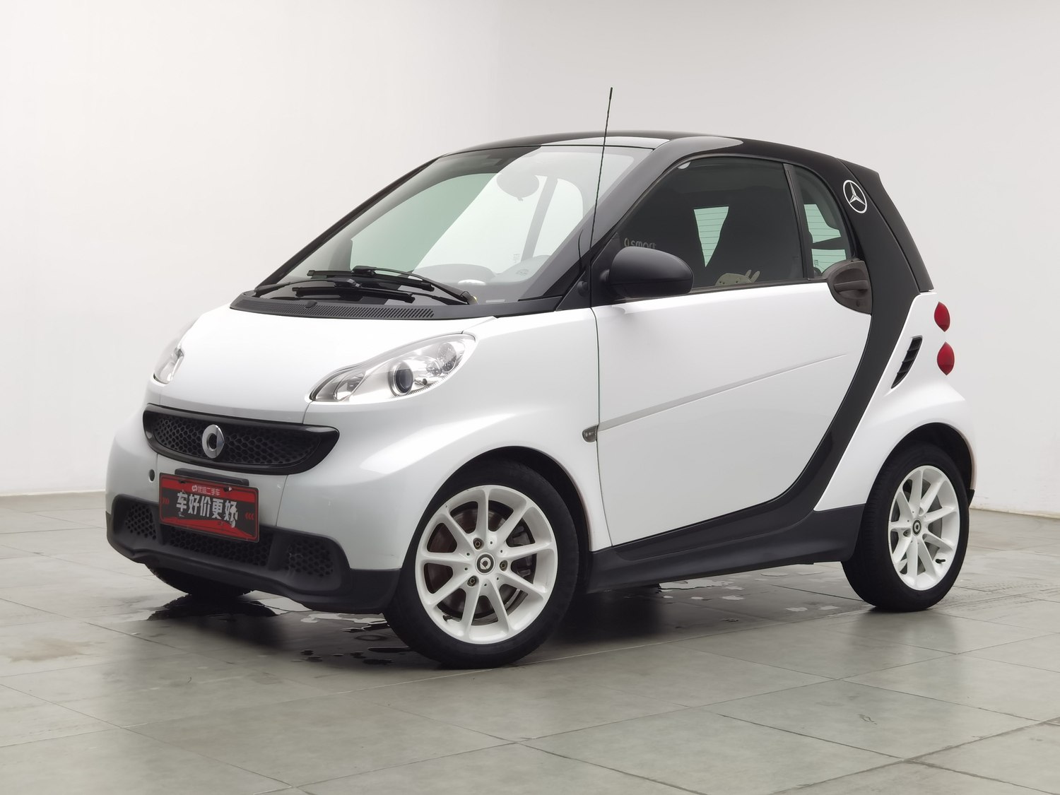Used smart fortwo 2012 1.0 AT