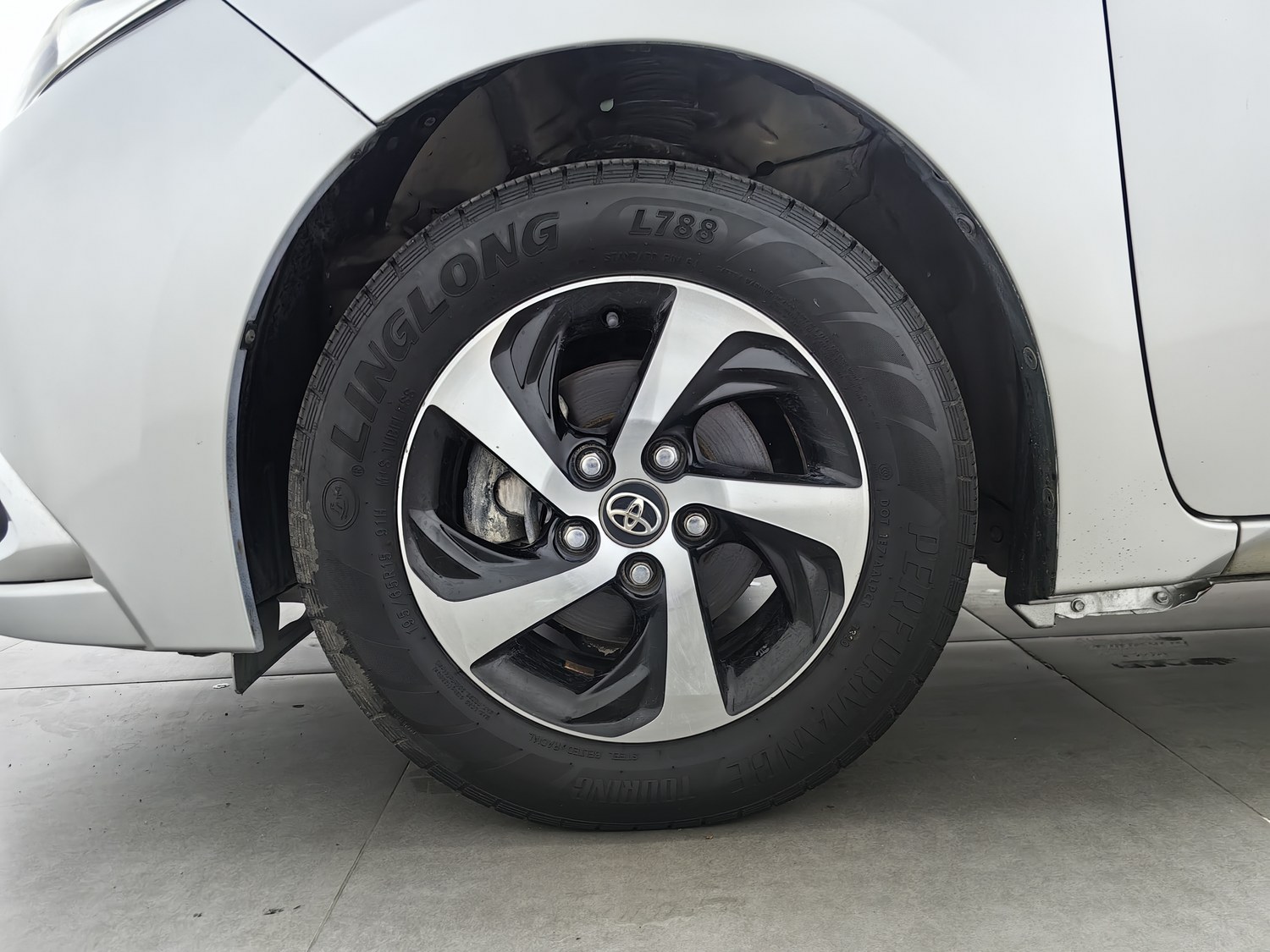 Used Toyota Levin 2017 1.8 AT