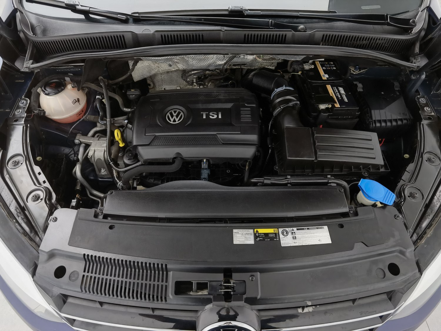 Used Volkswagen Sharan 2018 2.0 AT