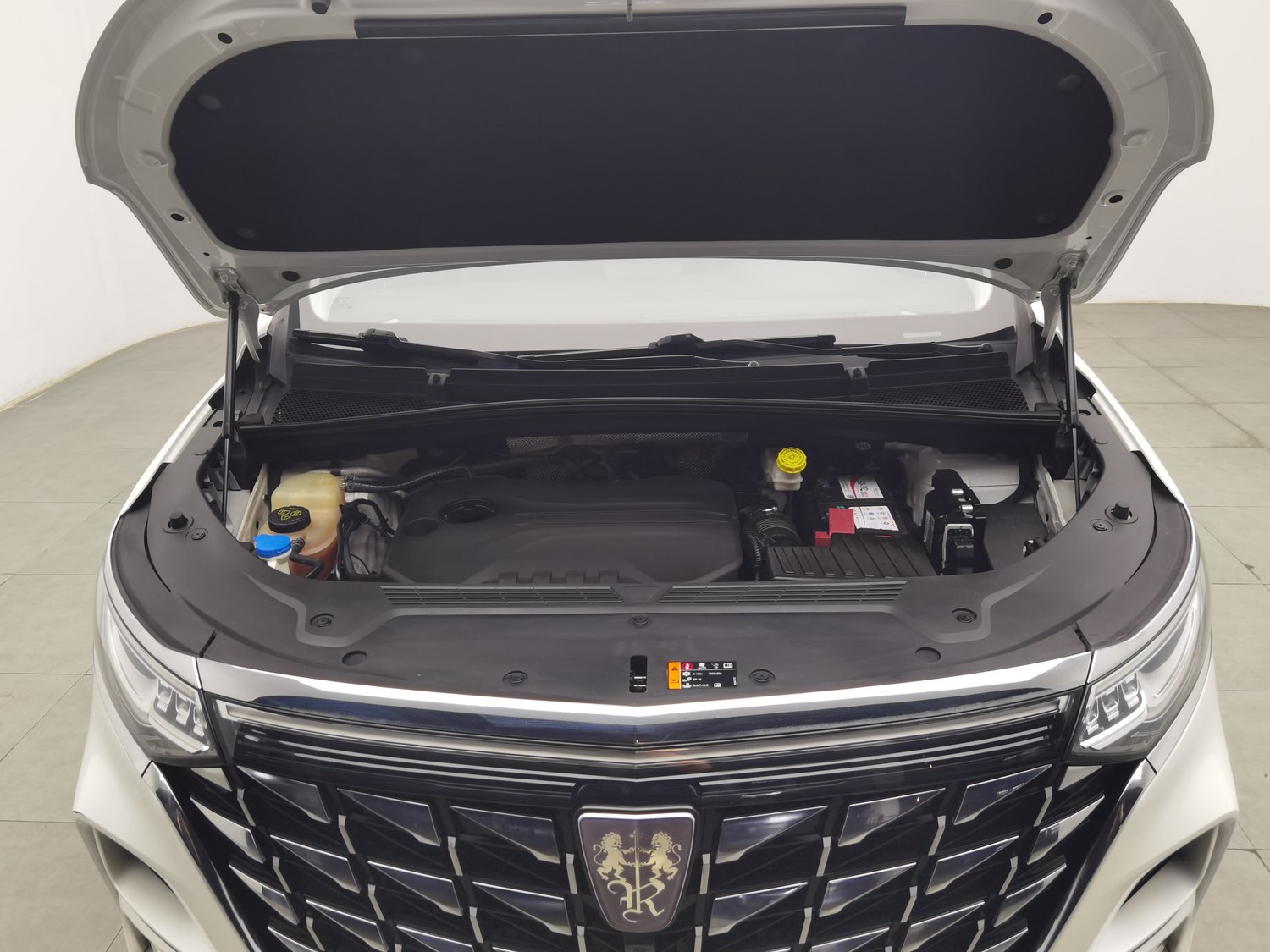 Used Roewe iMAX8 2023 2.0 AT