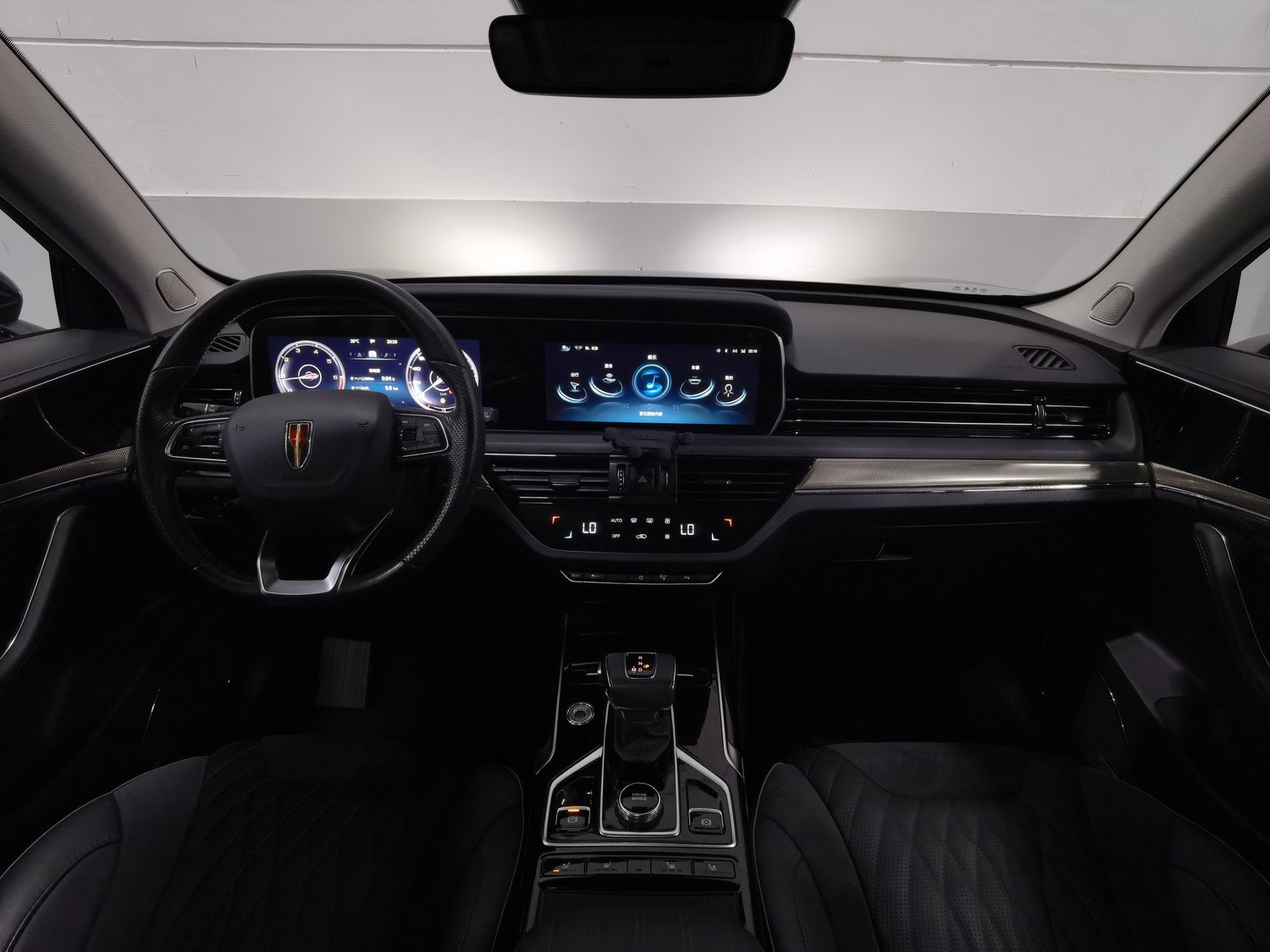 Used Hongqi HS5 2022 2.0 AT