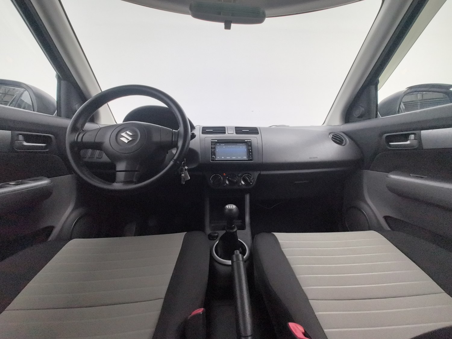 Used Suzuki Swift 2013 1.3 MT