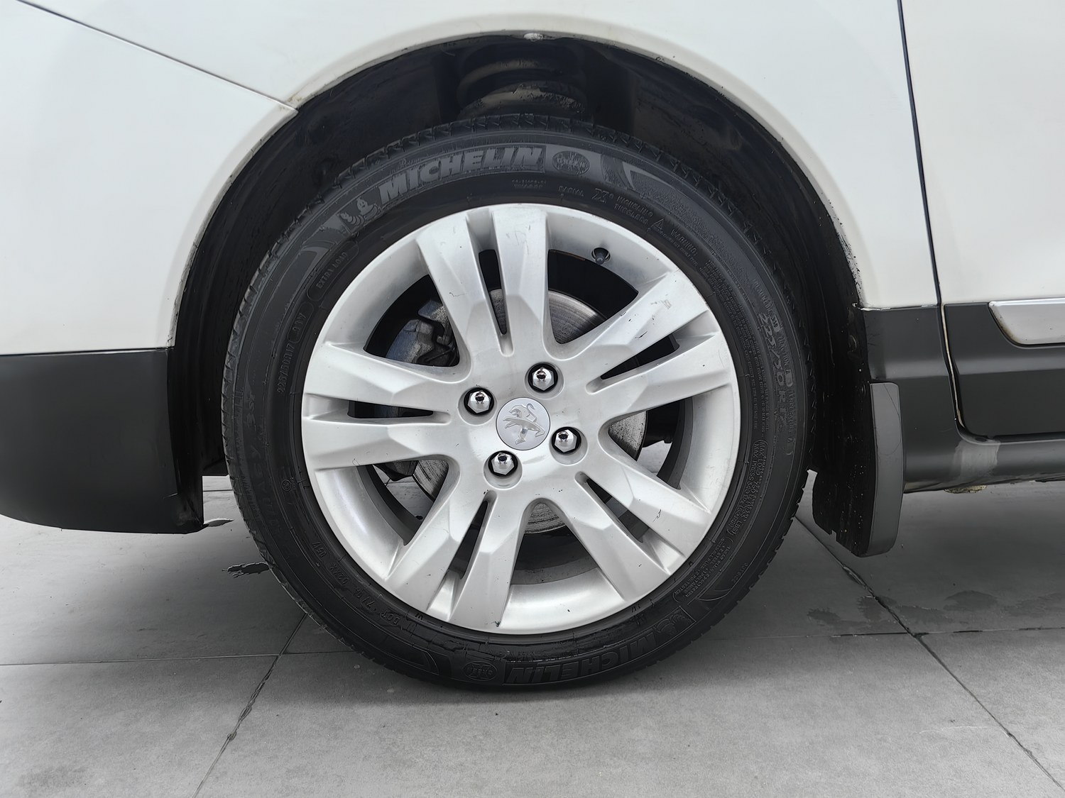 Used Peugeot 3008 2013 1.6 AT