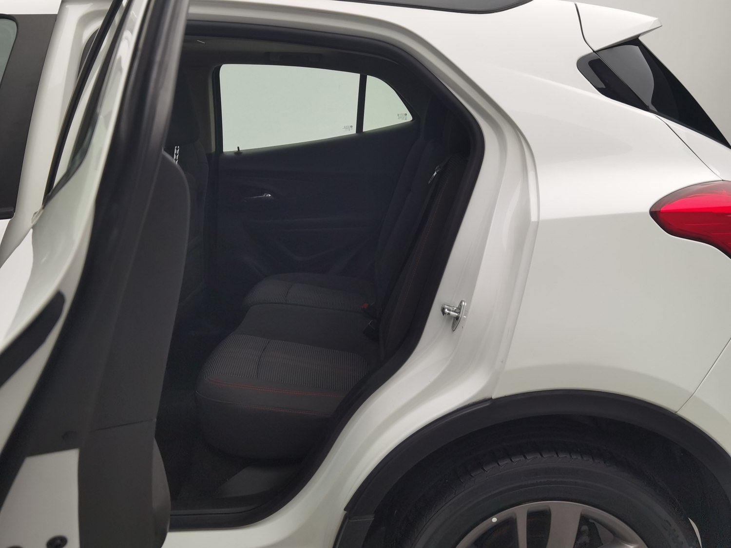 Used Buick Encore 2016 1.4 AT