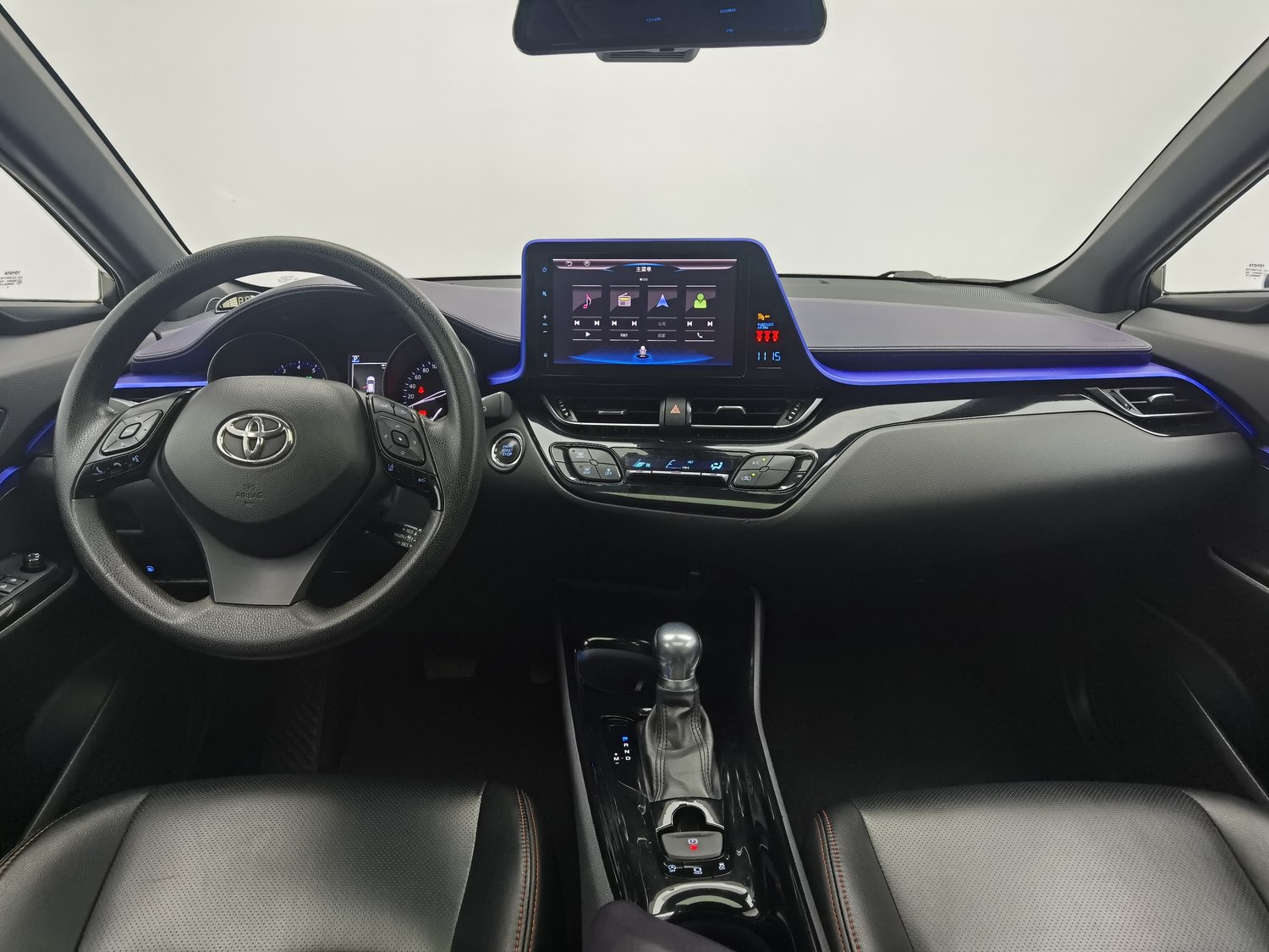 Used Toyota C-HR 2018 2.0 AT