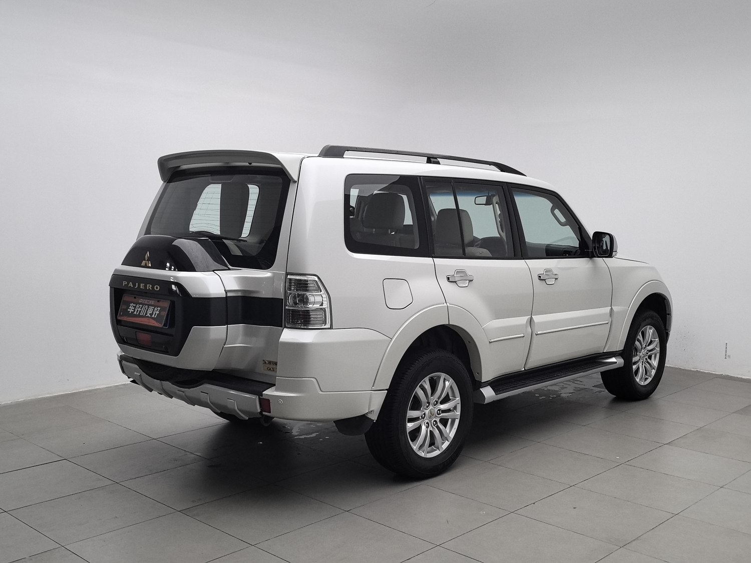 Used Mitsubishi Pajero (Import) 2018 3.8 AT