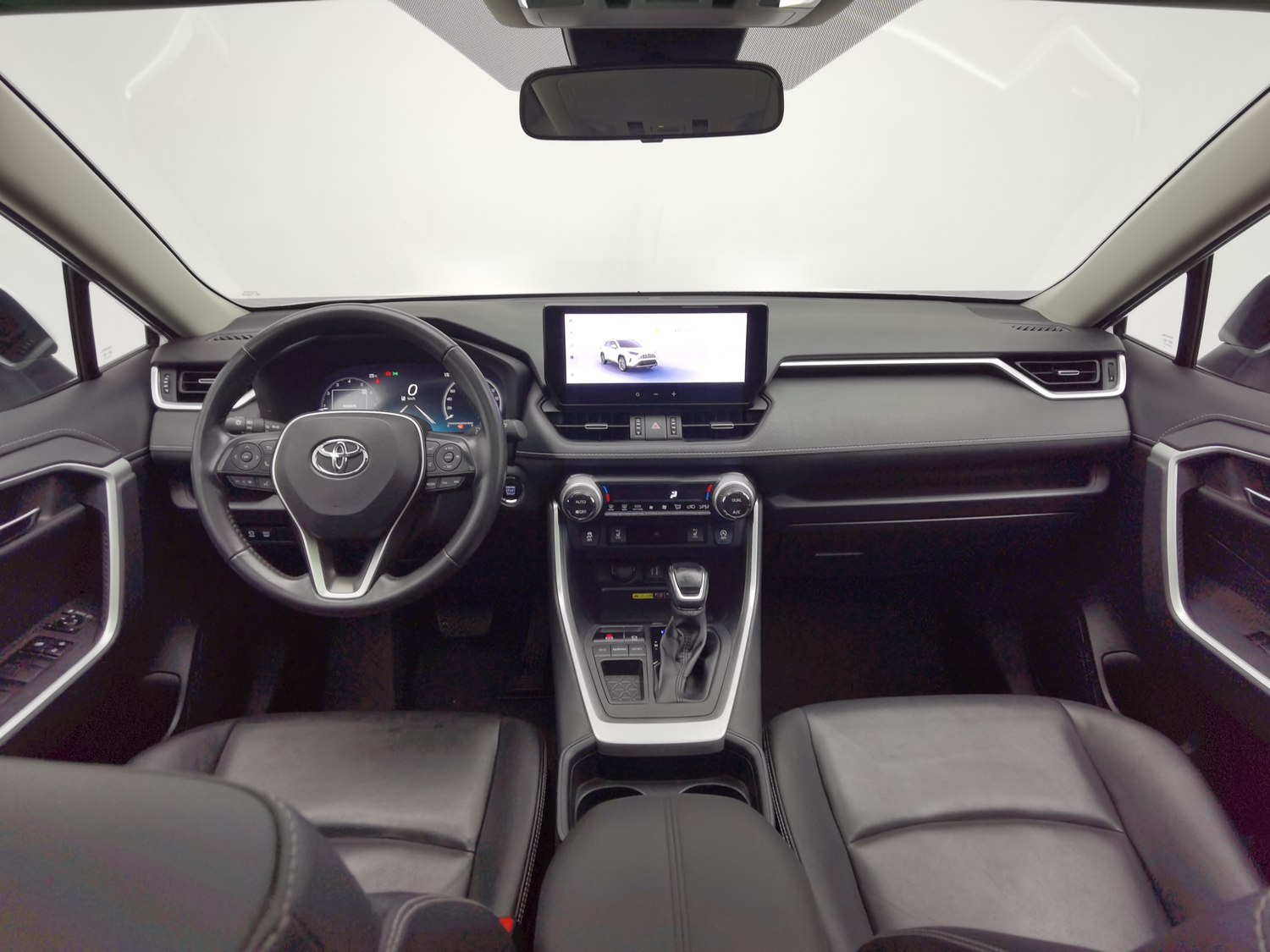 Used Toyota RAV4 2023 2.0 AT