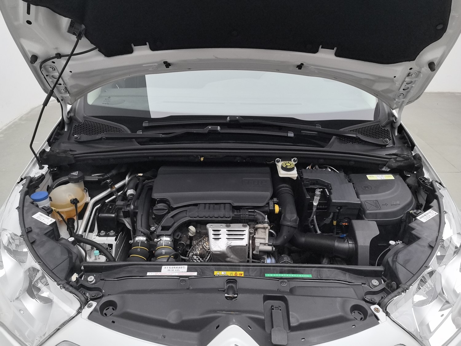 Used Citroen C4L 2015 1.2 MT
