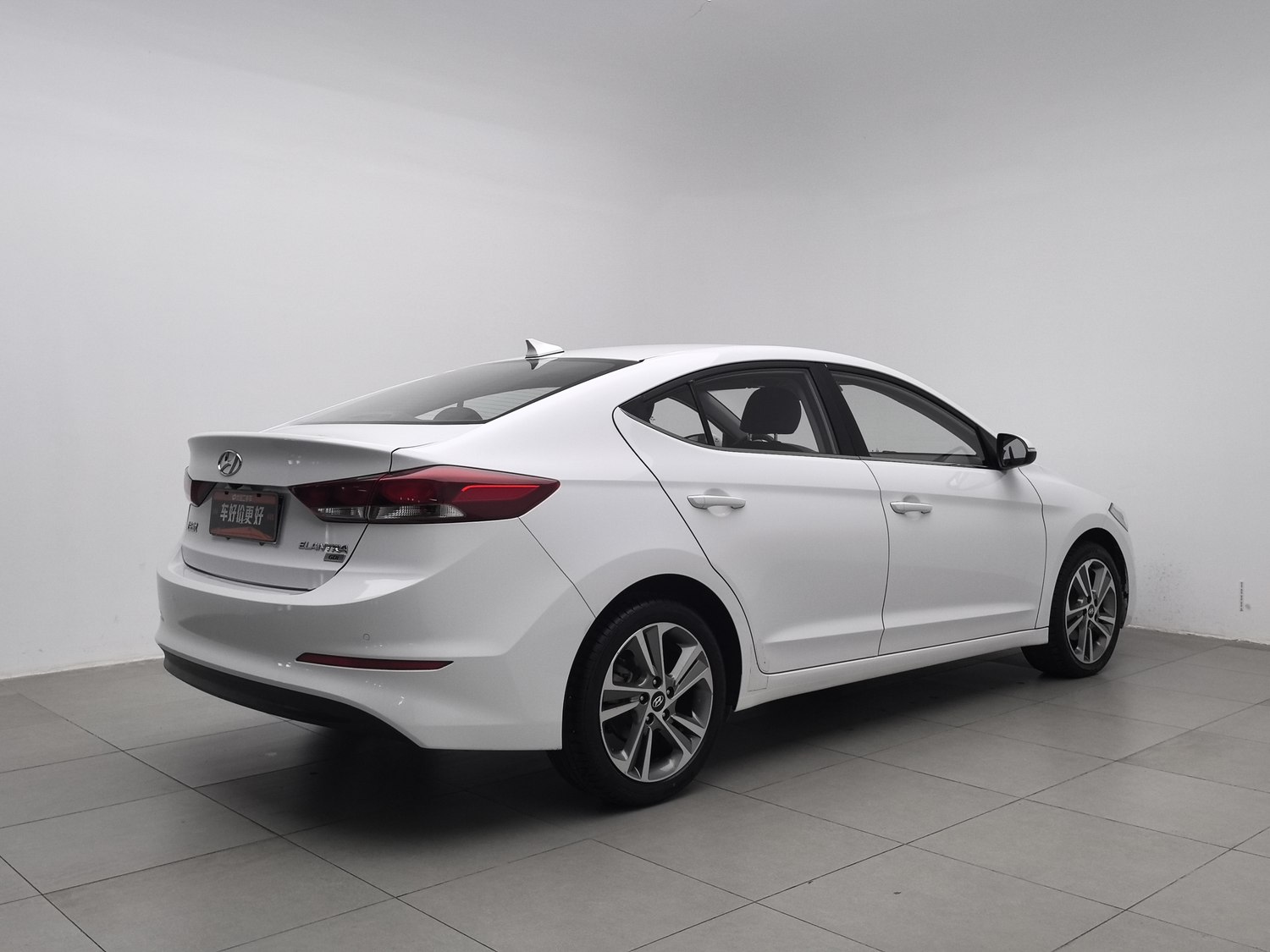Used Hyundai Elantra 2016 1.6 AT