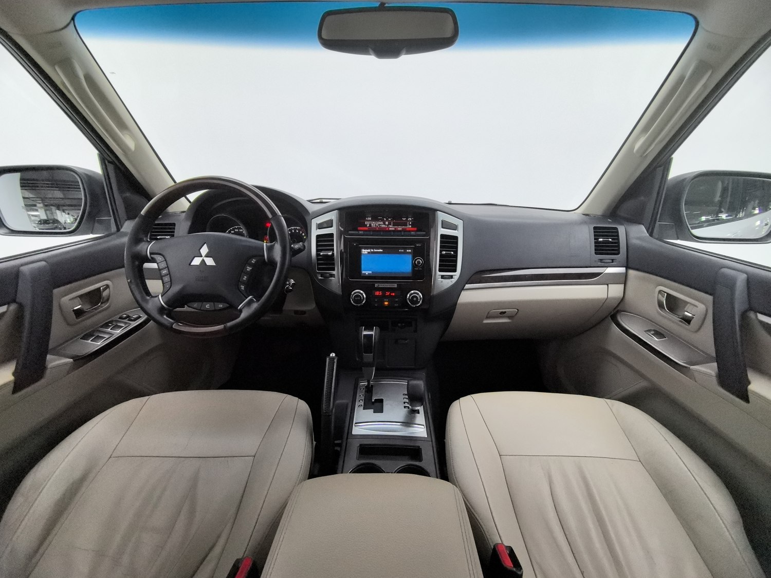 Used Mitsubishi Pajero (Import) 2018 3.8 AT