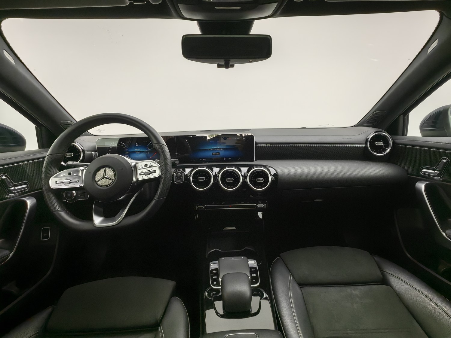 Used Mercedes-Benz A-Class 2019 1.3 AT