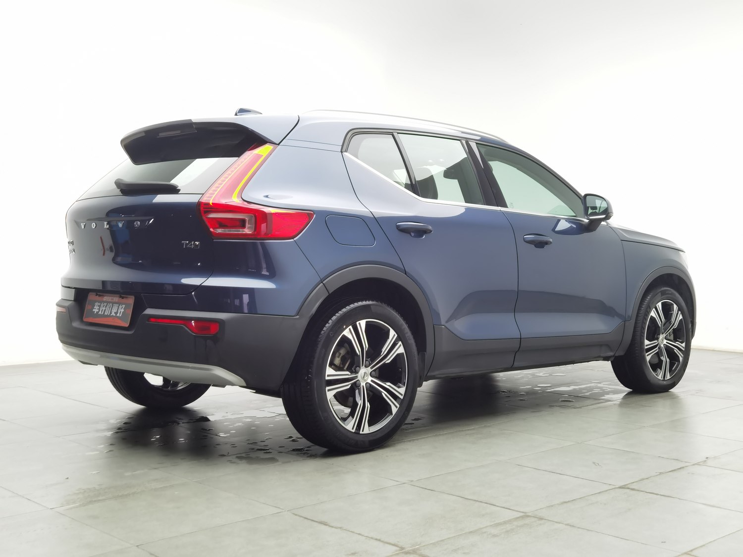 Used Volvo XC40 2021 2.0 AT