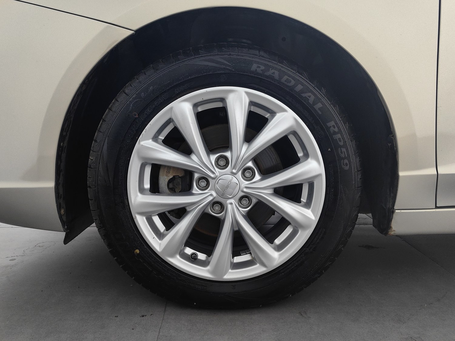 Used Roewe i5 2019 1.5 AT