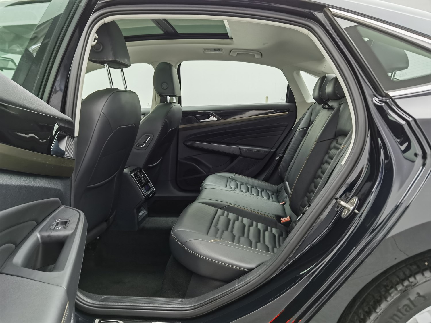 Used Volkswagen Passat 2019 2.0 AT