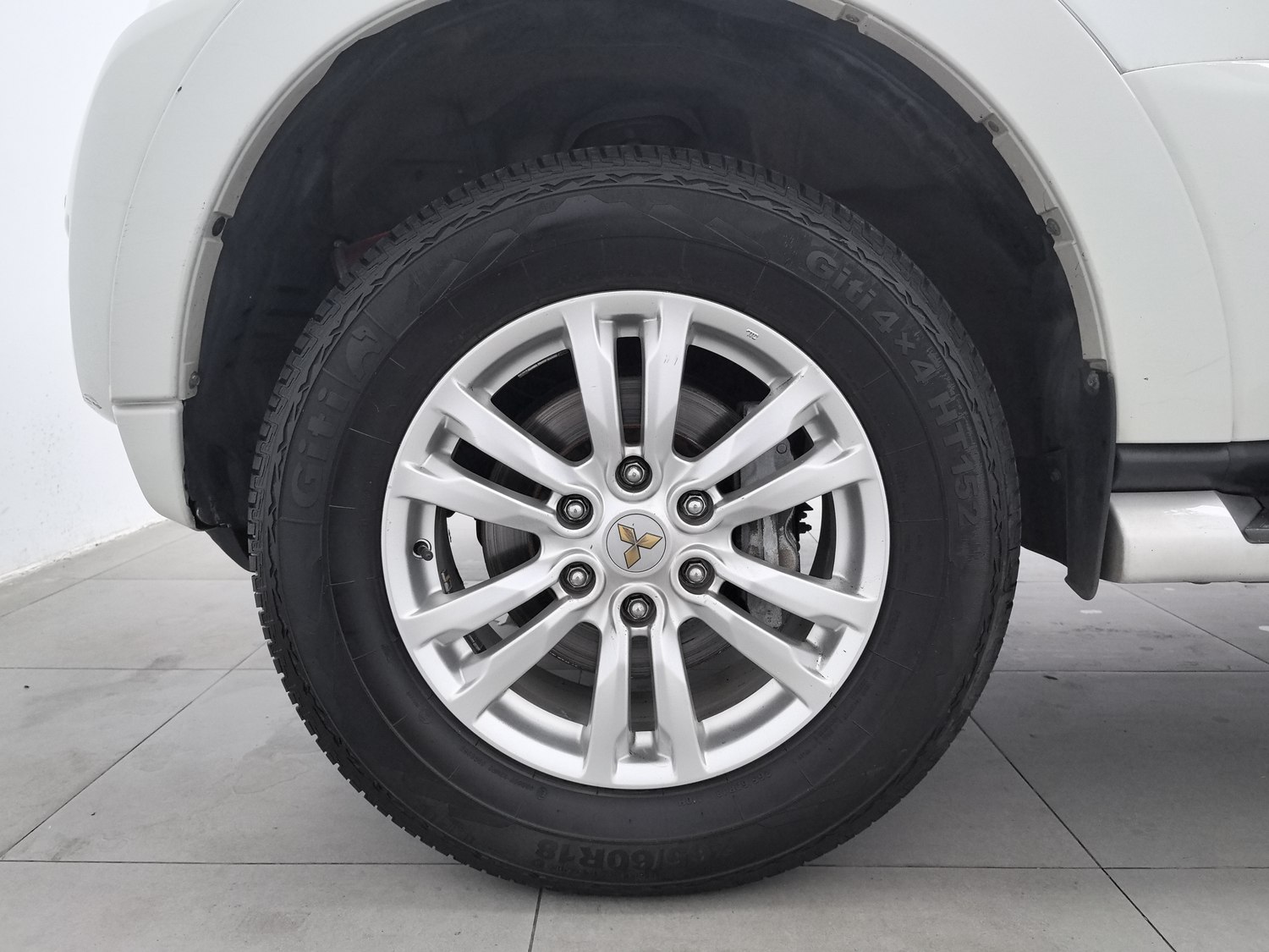 Used Mitsubishi Pajero (Import) 2018 3.8 AT