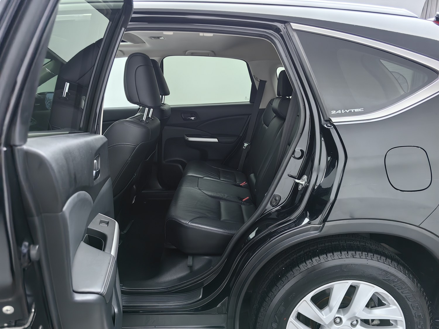 Used Honda CR-V 2015 2.4 AT