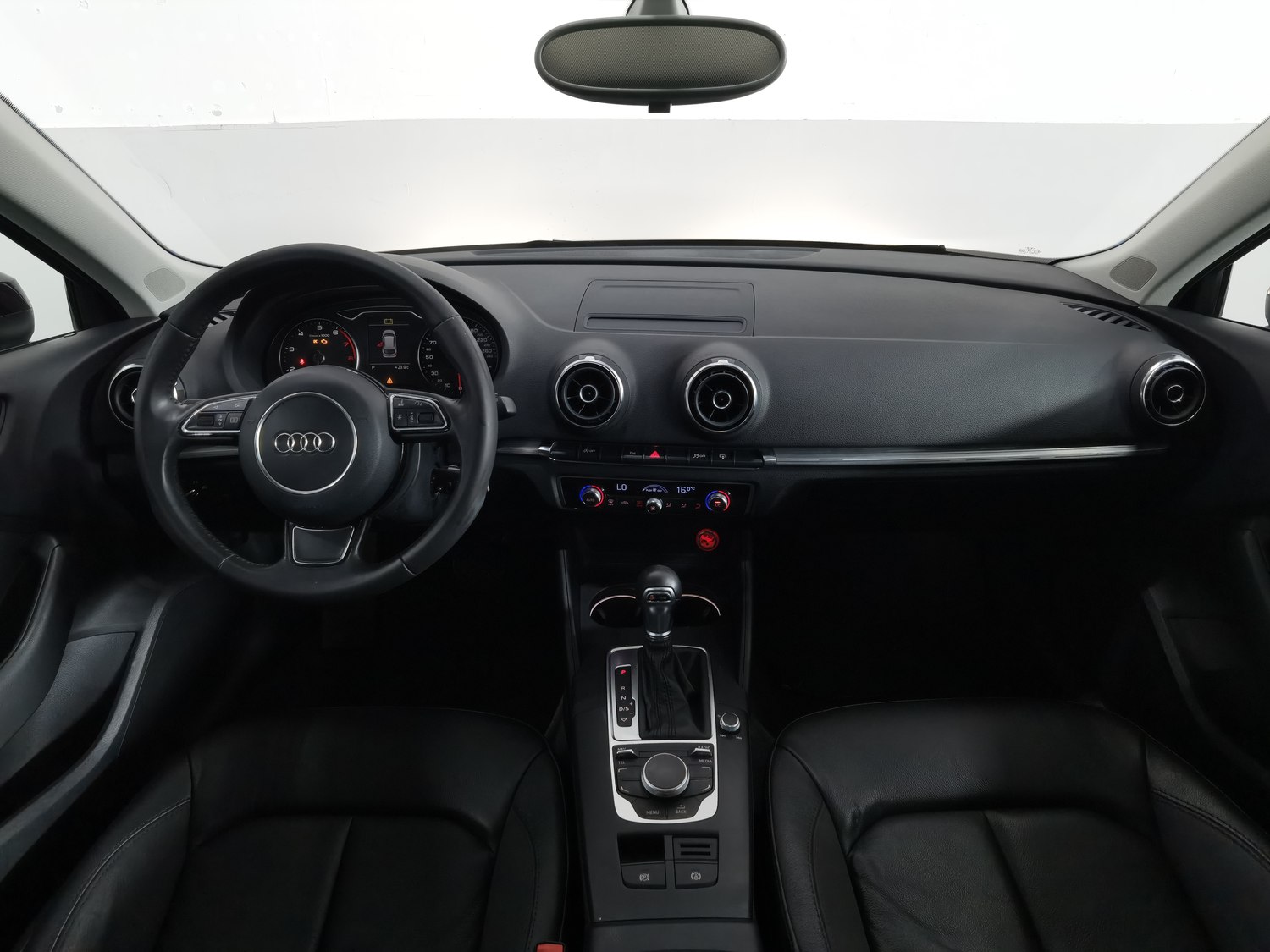 Used Audi A3 2015 1.8 AT