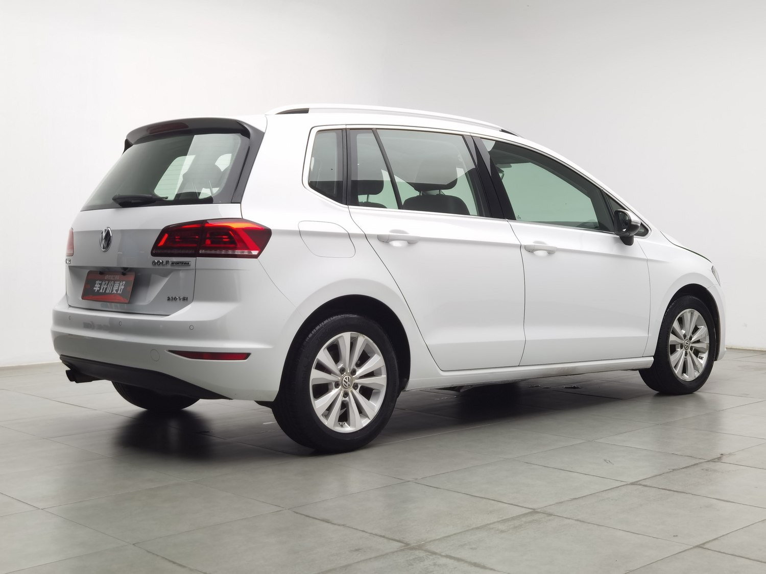 Used Volkswagen Golf Sportsvan 2018 1.4 AT