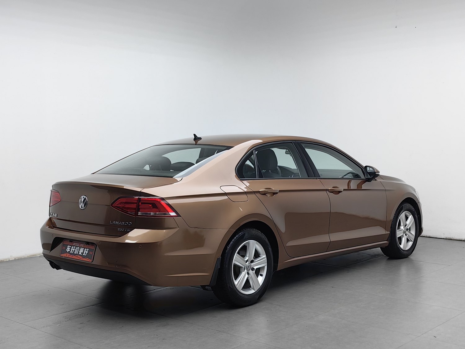 Used Volkswagen Lamando 2017 1.4 AT