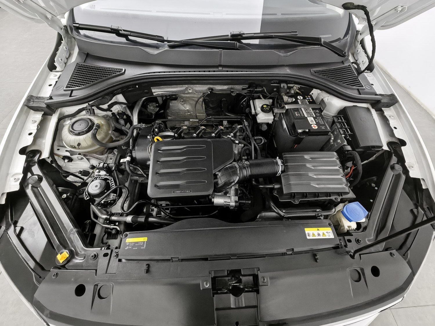 Used Volkswagen Bora 2021 1.5 AT
