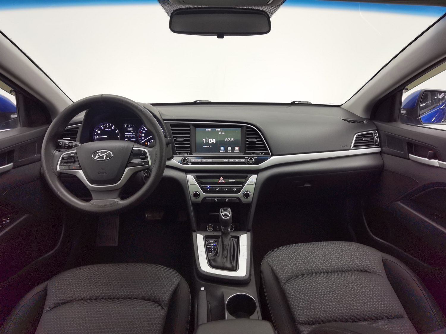 Used Hyundai Elantra 2016 1.6 AT