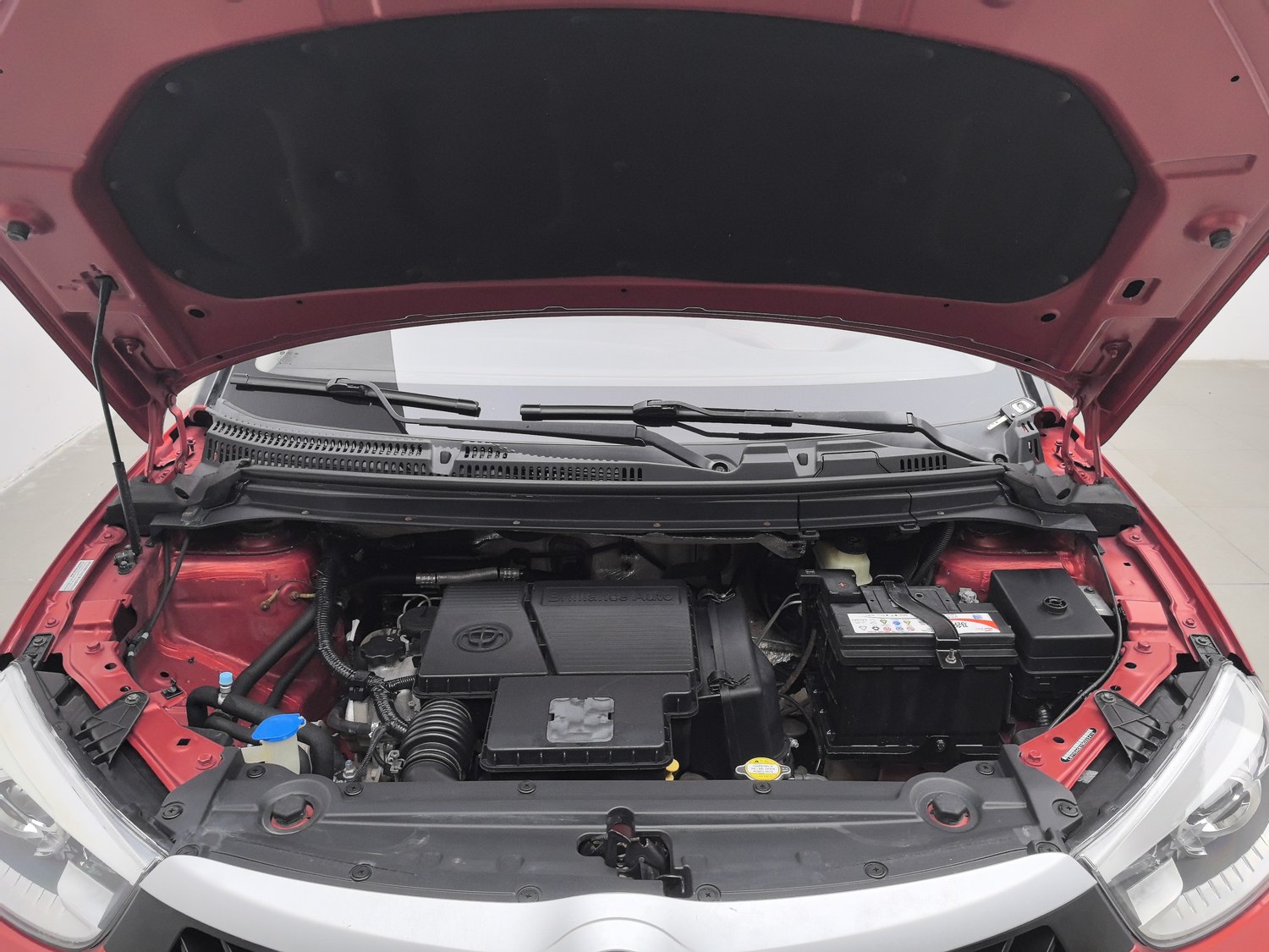 Used Zhonghua V3 2016 1.5 MT