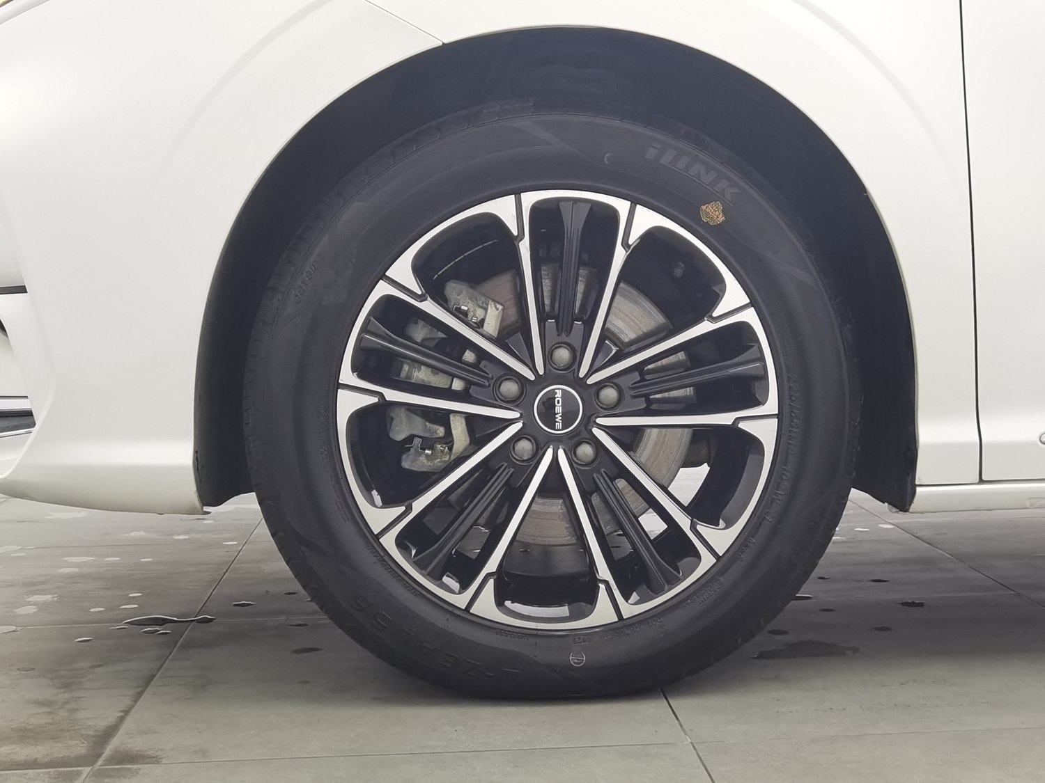 Used Roewe iMAX8 2023 2.0 AT