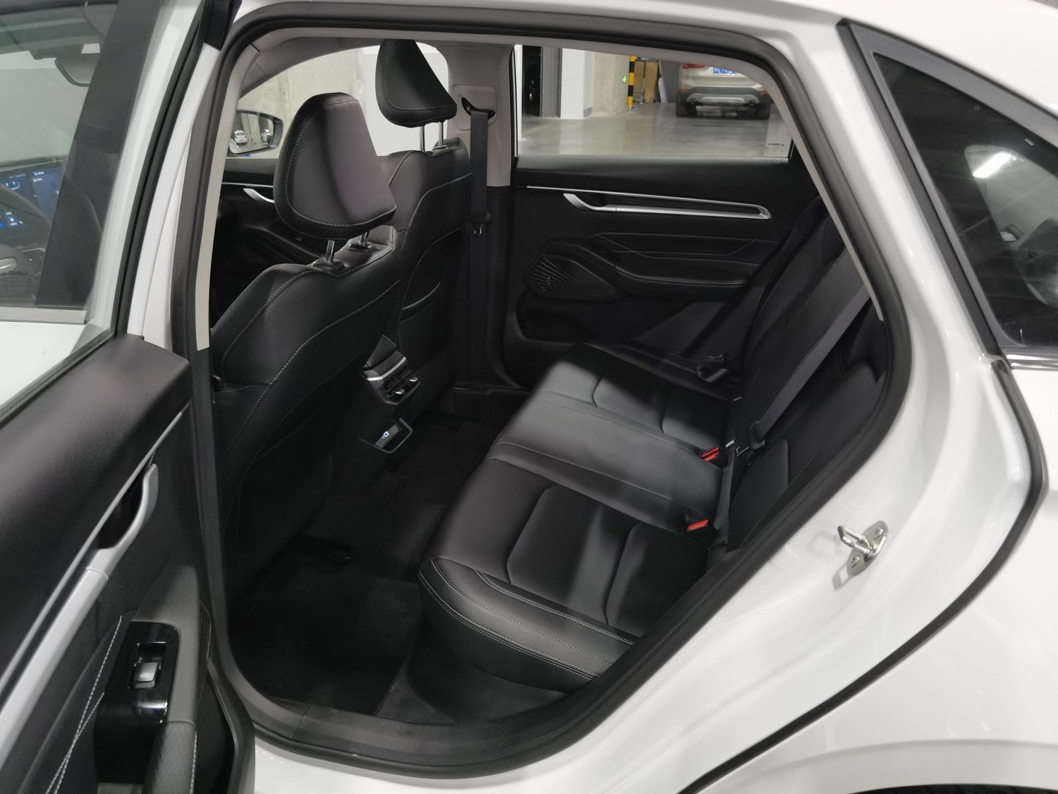 Used Geely Emgrand 2025 1.5 AT