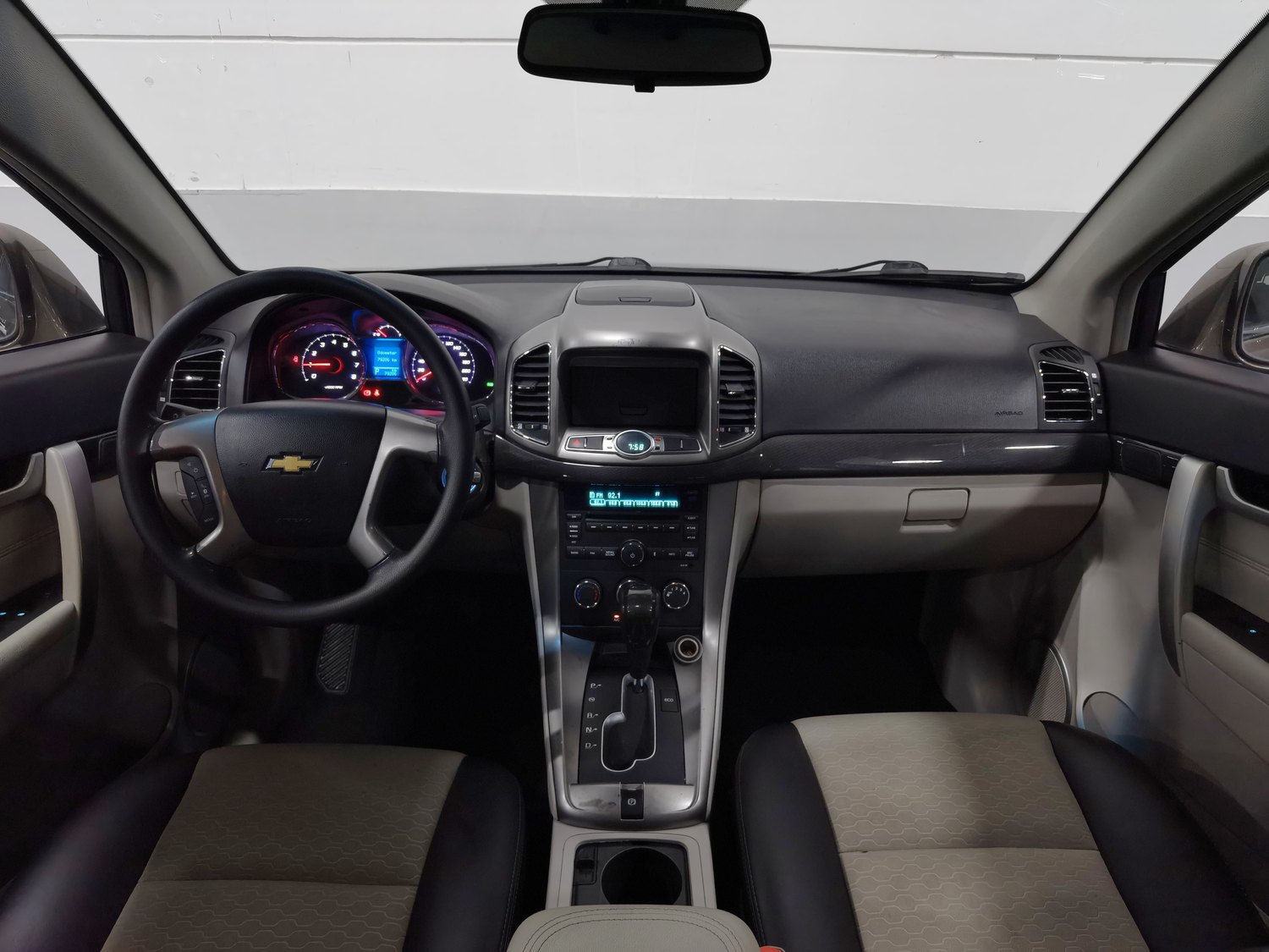 Used Chevrolet Captiva 2015 2.4 AT