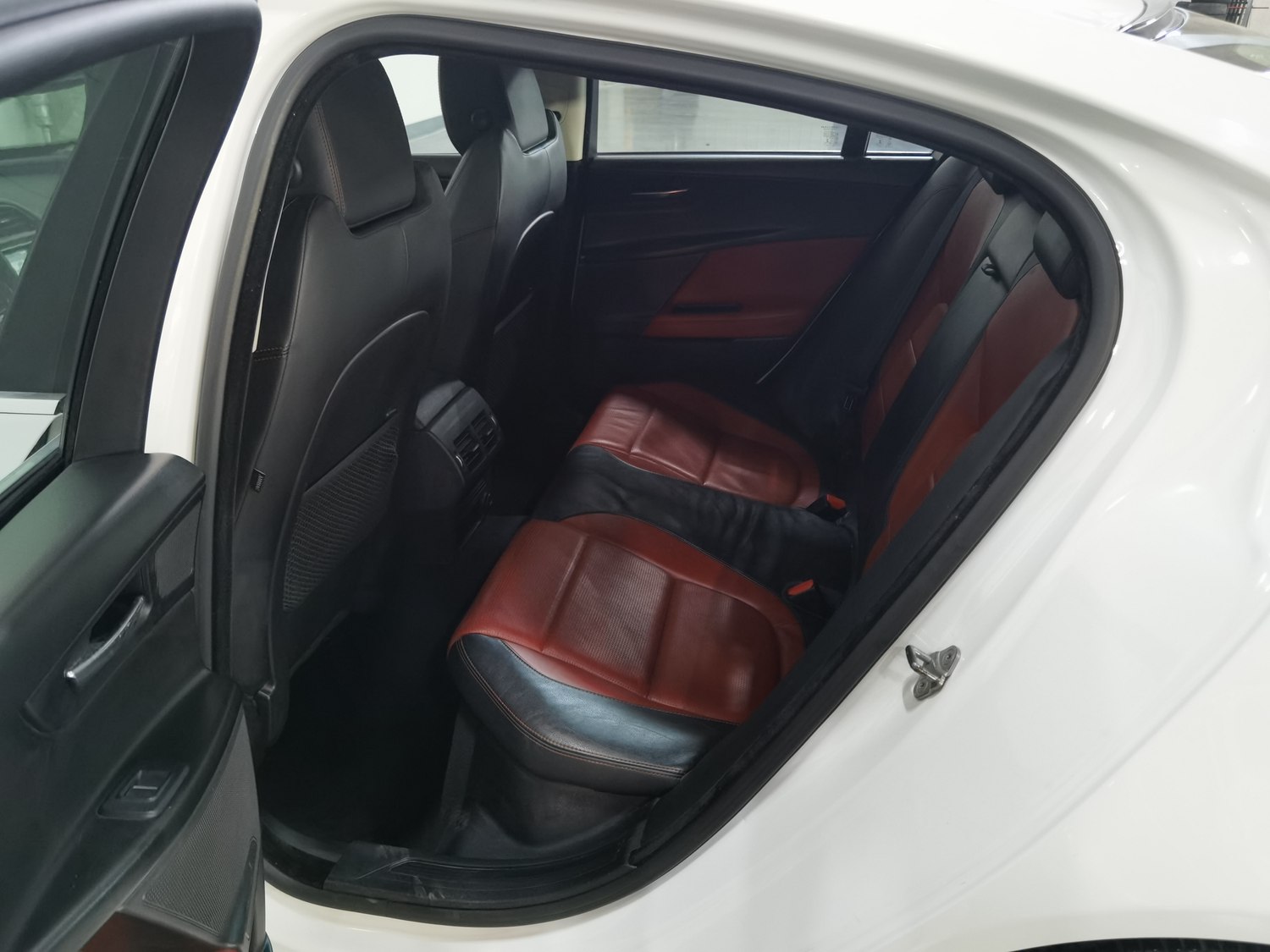 Used Jaguar XE 2015 2.0 AT