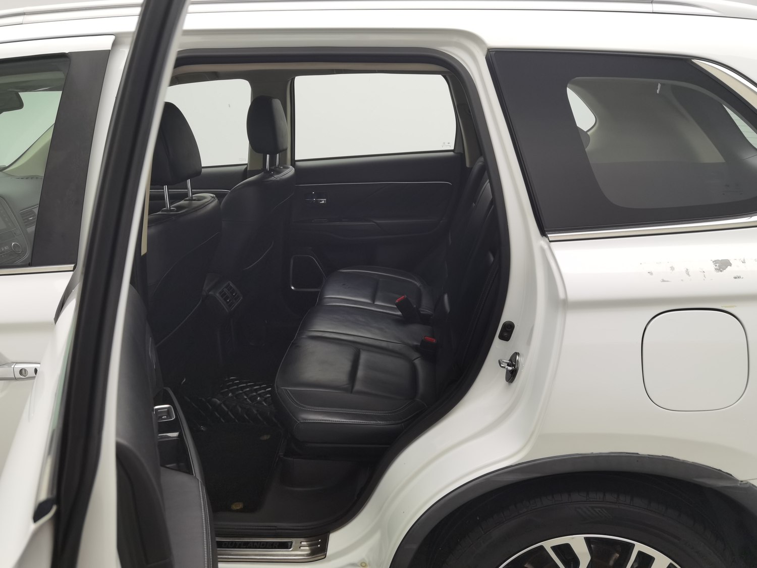 Used Mitsubishi Outlander 2019 2.4 AT