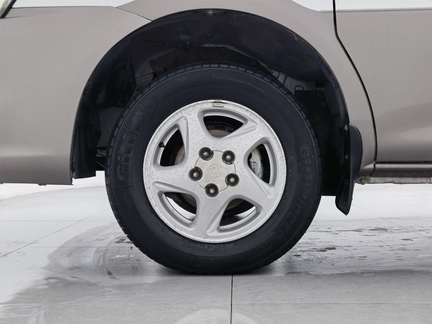 Used Dongfeng Forthing Lingzhi 2016 1.6 MT