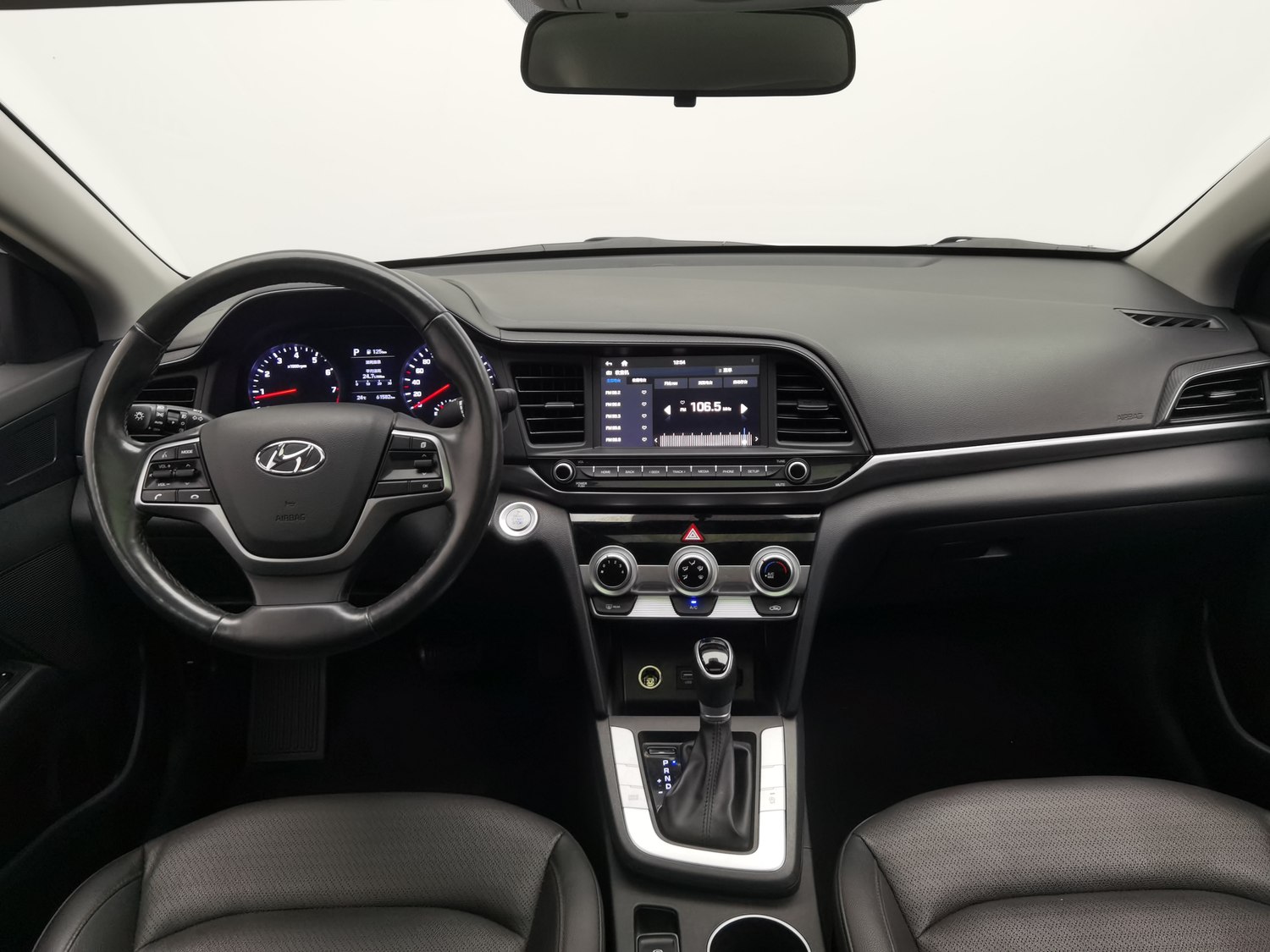 Used Hyundai Elantra 2019 1.5 AT