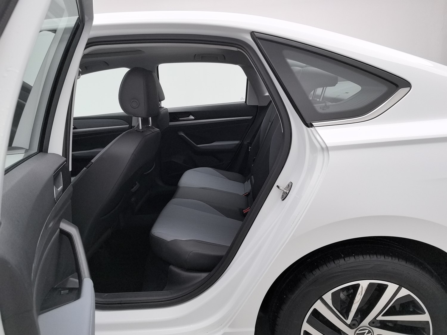 Used Volkswagen Lavida 2024 1.5 AT