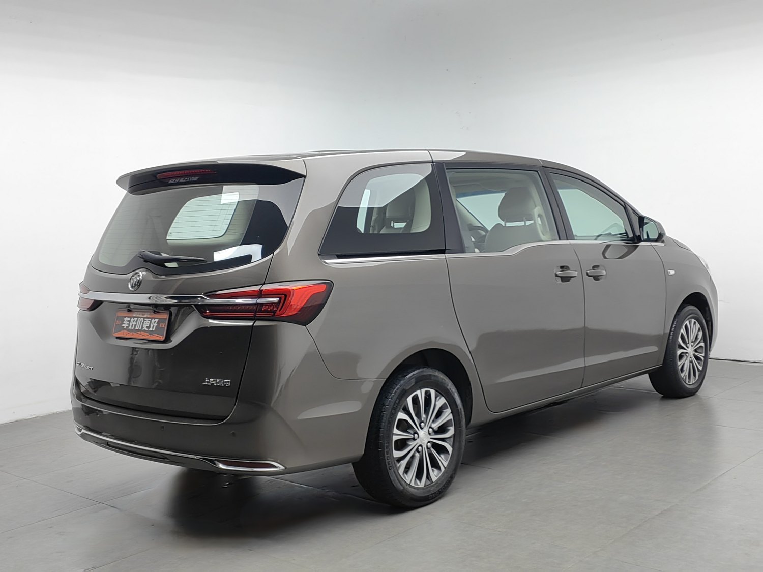 Used Buick GL8 2021 2.0 AT