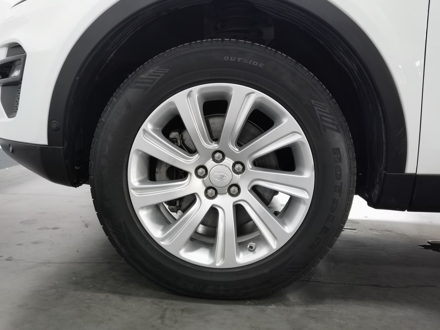 Used Land Rover Discovery Sport 2019 2.0 AT