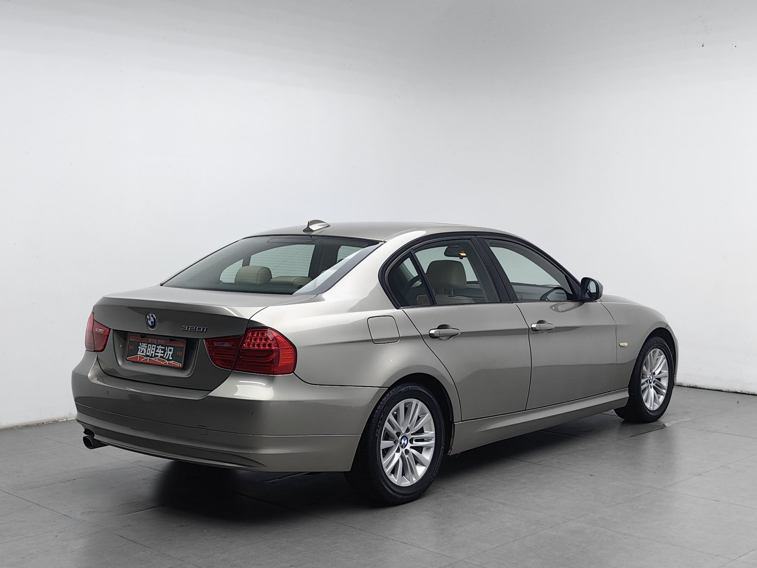 Used BMW THE3 2011 2.0 AT