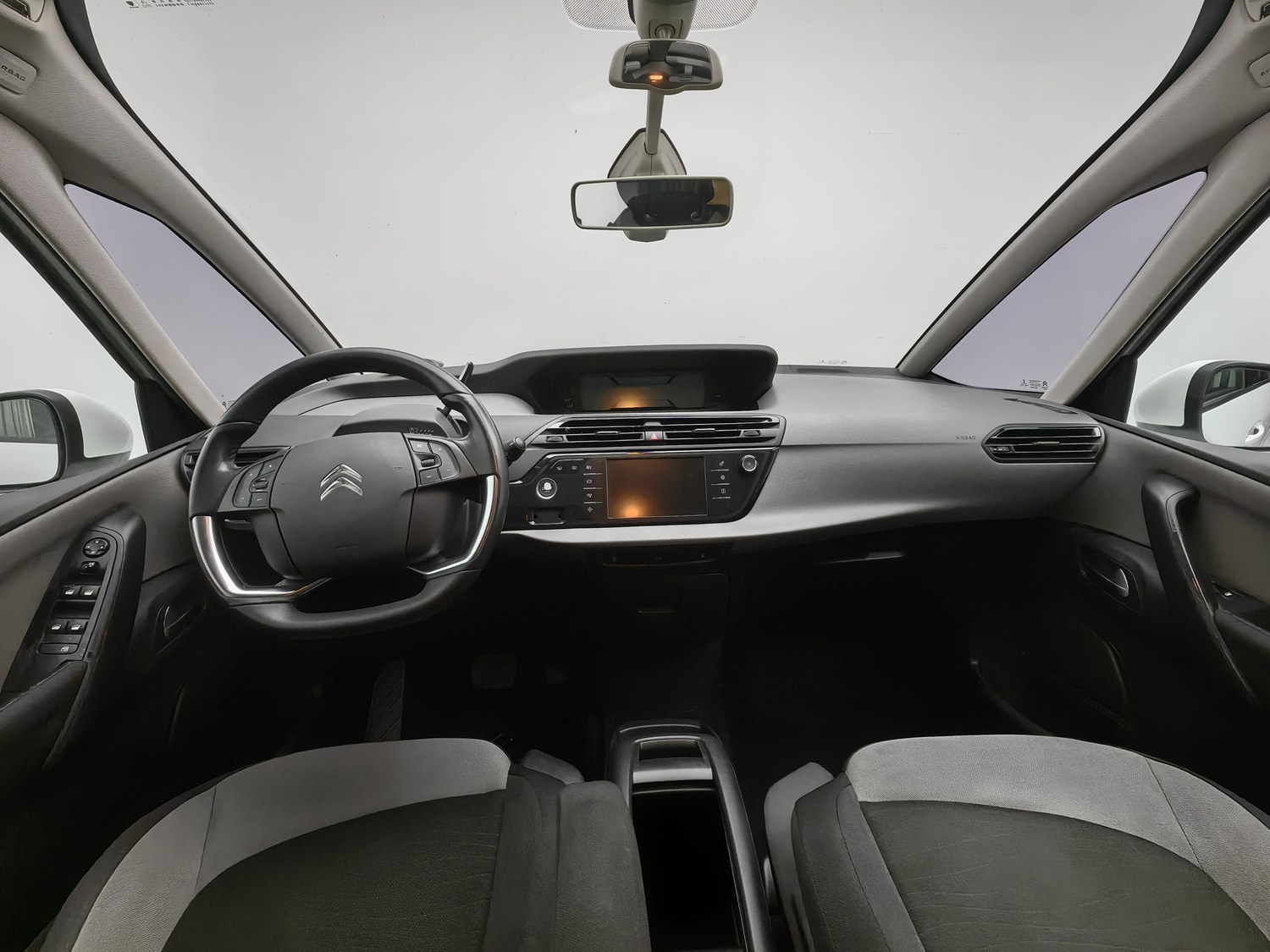 Used Citroen C4 Picasso 2015 1.6 AT