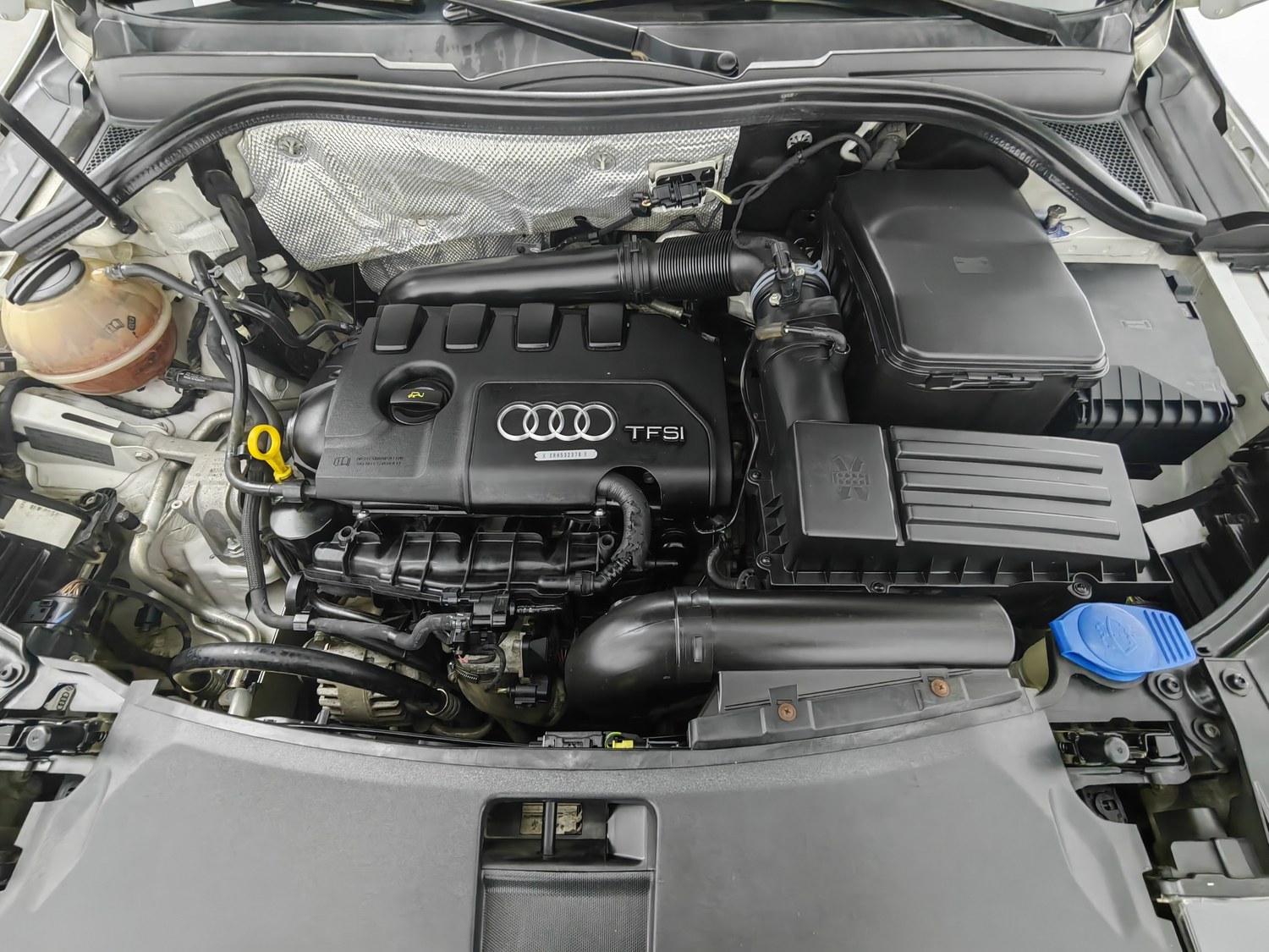 Used Audi Q3 2015 2.0 AT