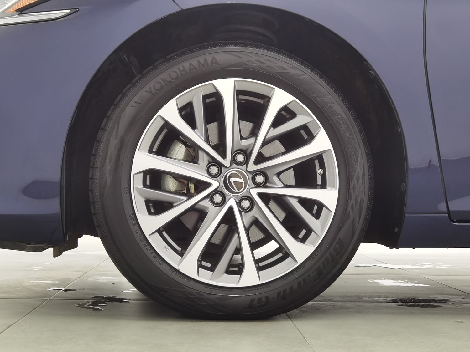 Used Lexus ES 2021 2.0 AT