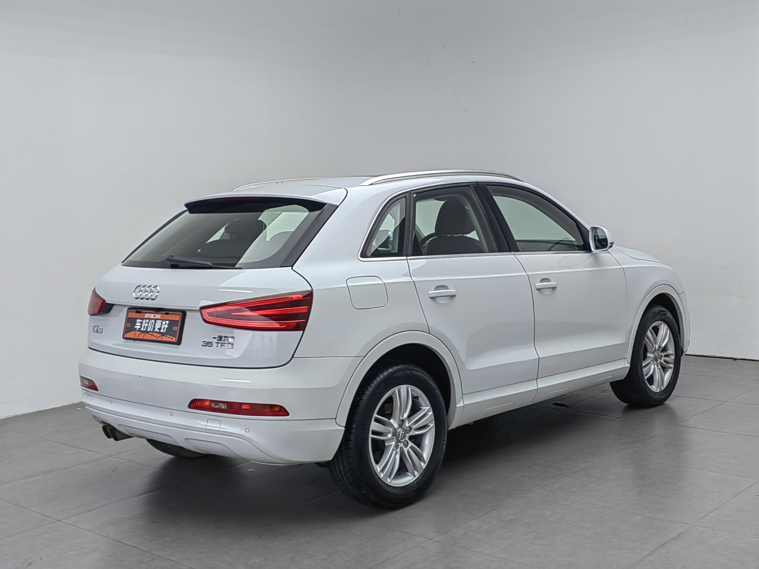 Used Audi Q3 2015 2.0 AT