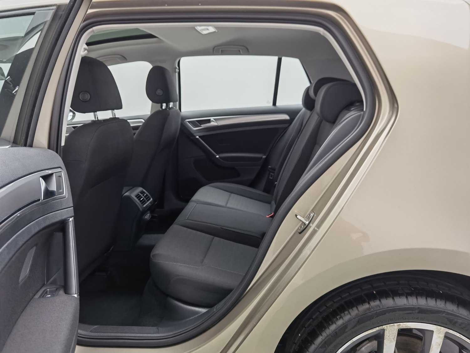 Used Volkswagen Golf 2020 1.2 AT