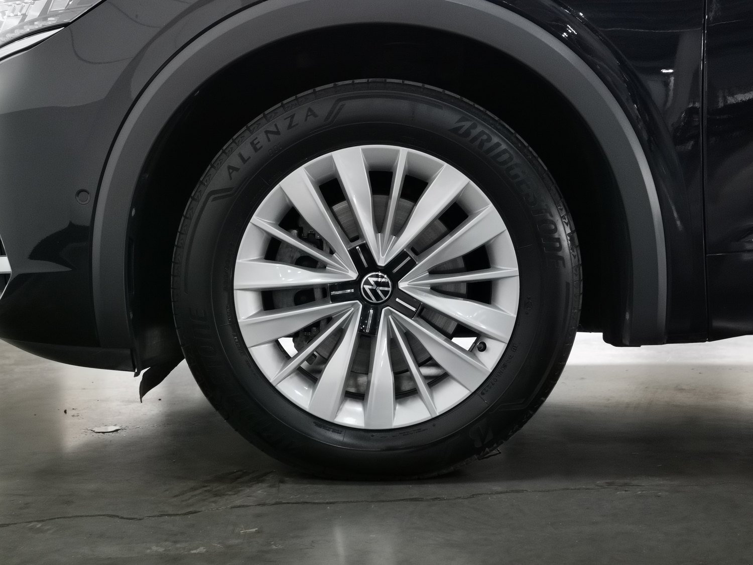 Used Volkswagen Viloran 2020 2.0 AT